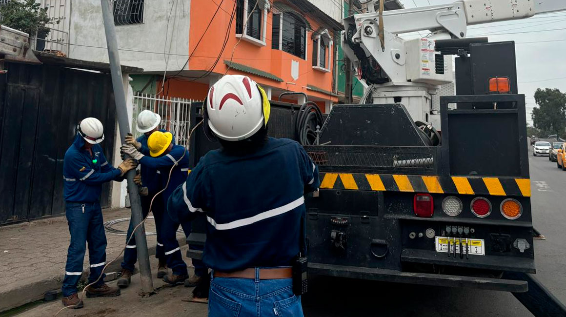 CNEL anuncia cortes de luz en provincias como Guayas, Los Ríos y Esmeraldas el 25 de junio