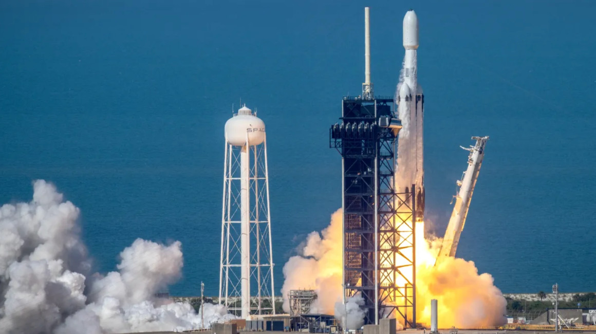 La misión GOES-U de la NASA en un cohete SpaceX , 25 de junio de 2024.