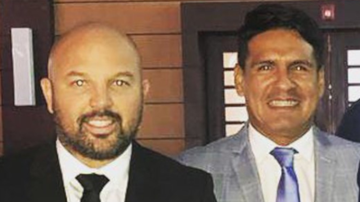 Miguel Ángel Loor (izq.), presidente de la LigaPro, y Carlos Franco, gerente de Guayaquil City, posan en una foto que está fijada en la cuenta de X del segundo.