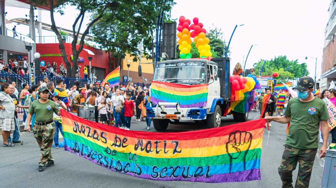 Varias calles cerradas por desfile del Orgullo Gay en Guayaquil este 29 de junio