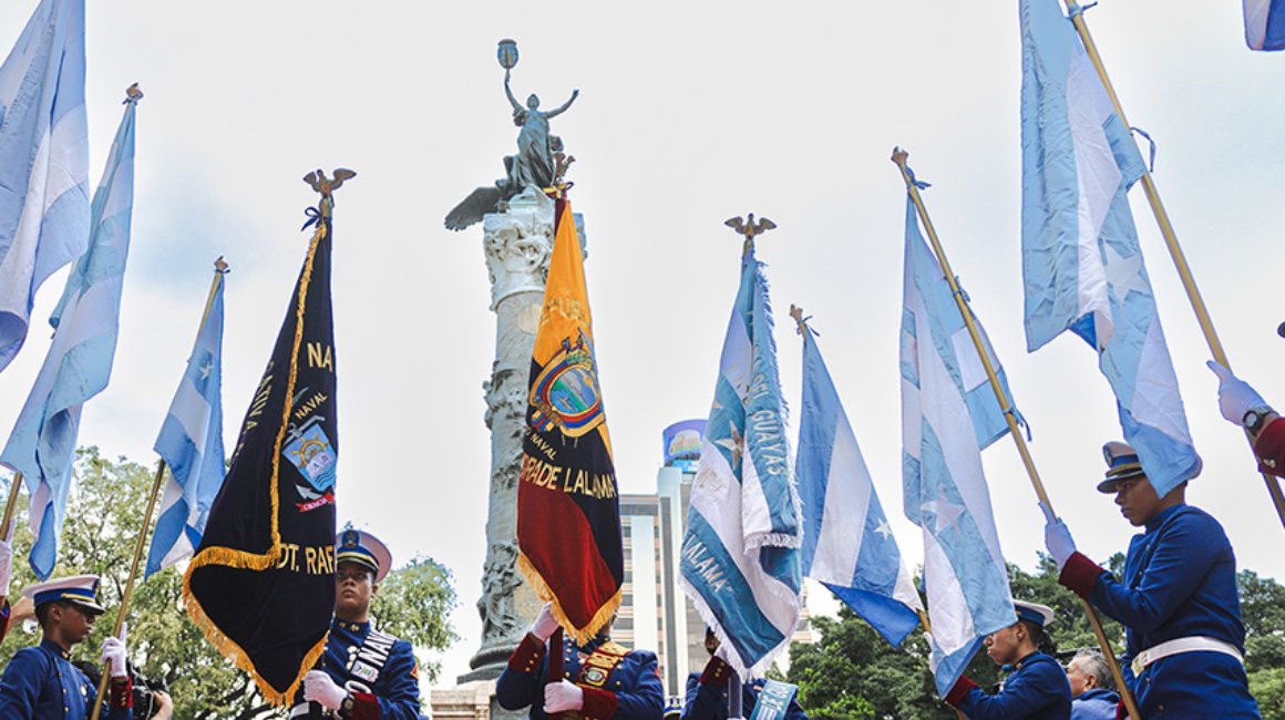 Un pregón cívico en el parque Centenario abrió las actividades por las fiestas de Fundación de Guayaquil, este lunes 1 de julio de 2024.