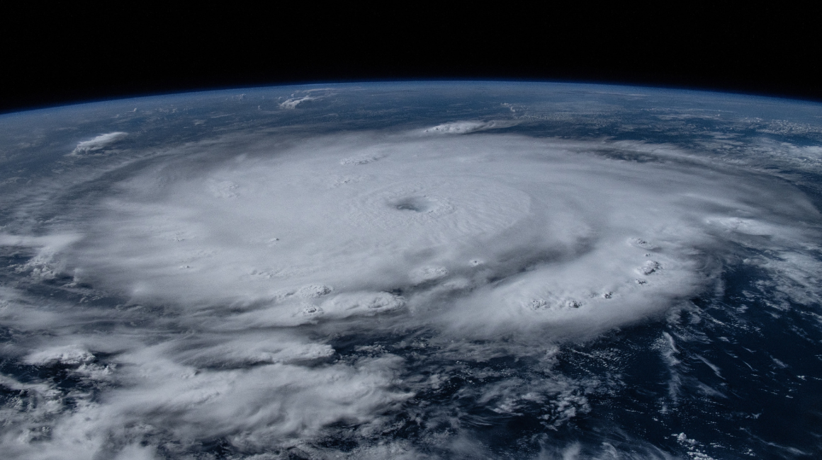 Fotografía capturada del huracán Beryl en el Caribe desde la Estación Espacial Internacional el 1 de julio de 2024.