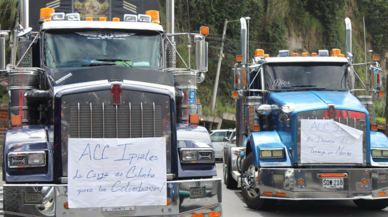 Bloqueo en la frontera con Colombia se mantiene por tercer día consecutivo